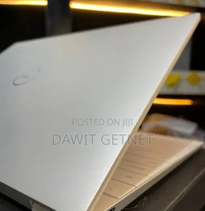 New Laptop Dell XPS 13 16GB Intel Core I7 SSD 512GB