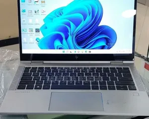 New Laptop HP EliteBook 830 G8 16GB Intel Core I5 SSD 512GB