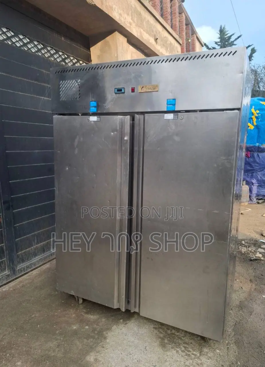 Commercial Standing Chiller/ ቺለር
