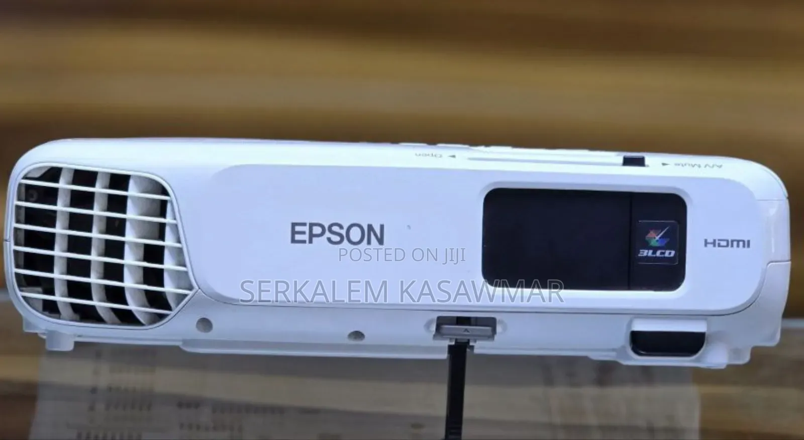 1epson Projector Model Name: Eb-X18 With Bag Hardwa