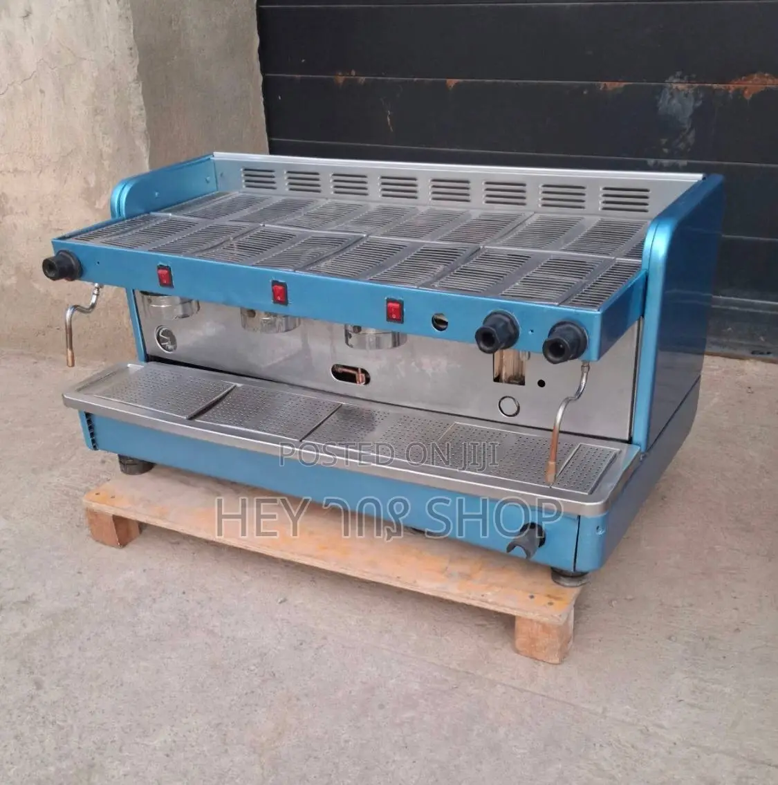 Cimbali Automatic Coffee Machine / አውቶማቲክ የቡና ማሽን