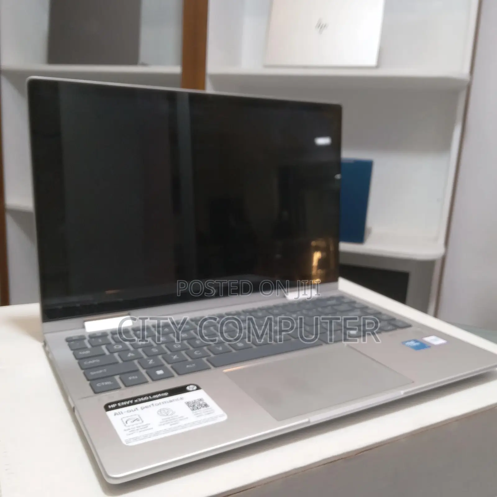 New Laptop HP Envy X360 16GB Intel Core I7 SSD 512GB