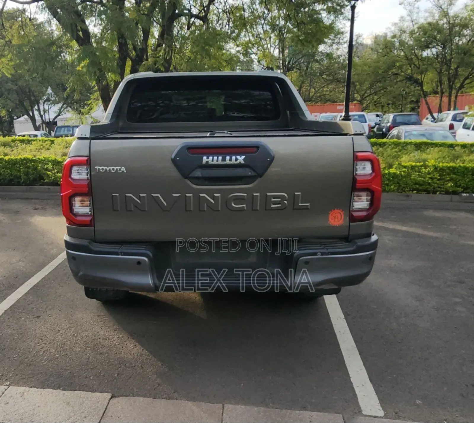 Toyota Hilux 2021 Gray