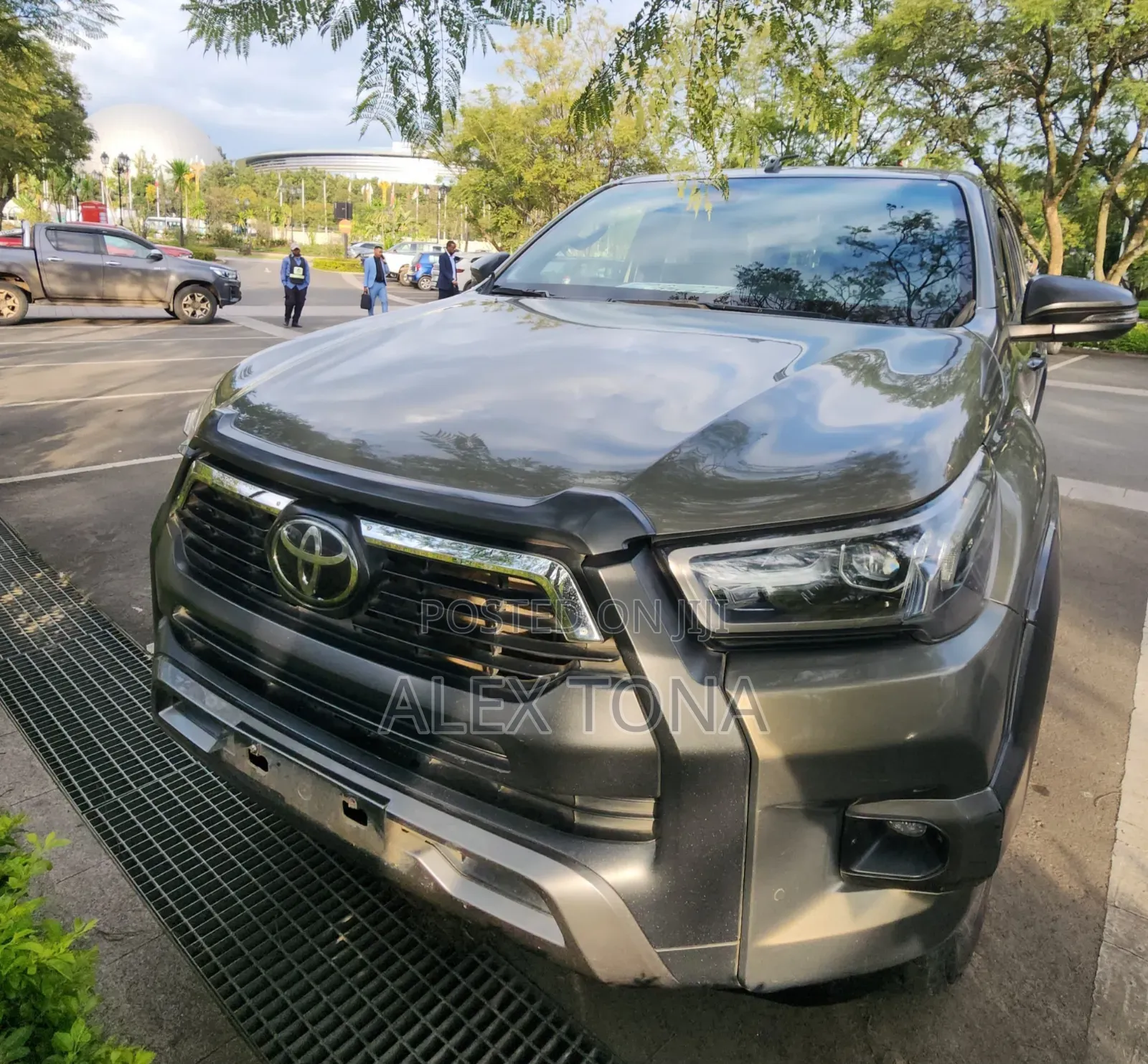 Toyota Hilux 2021 Gray