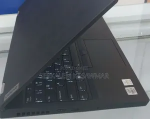 Photo - New Laptop Lenovo Thinkpad P15s 16GB Intel Core I7 SSD 256GB