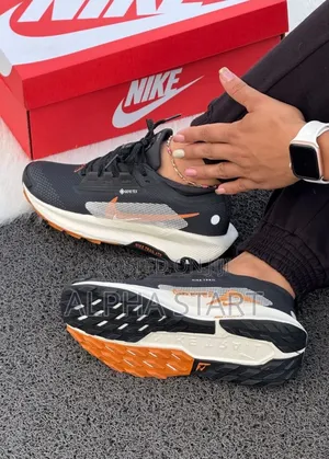 Nike Gor-Tex
Water ProofNew Arrival  