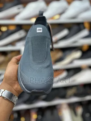 Original Goupu High Master Quality Smooth Shoes for You