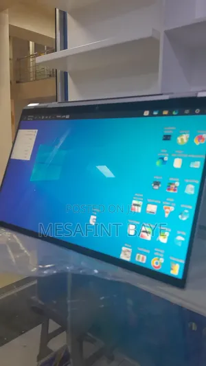 New Laptop HP EliteBook X360 1040 G7 16GB Intel Core I7 SSD 512GB