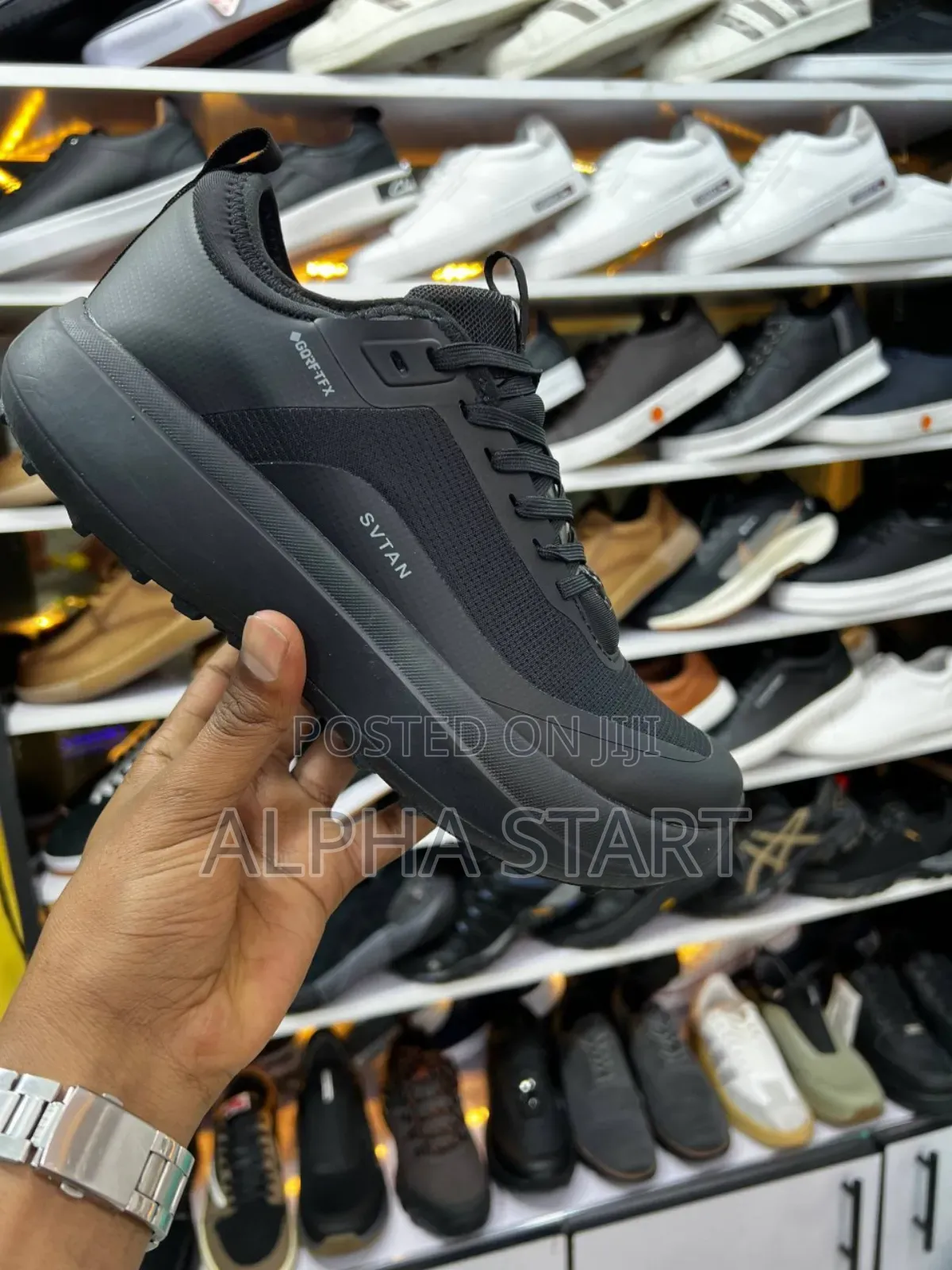 Original Comfortable Gor Tex Shoes High Master Quality Sneakers