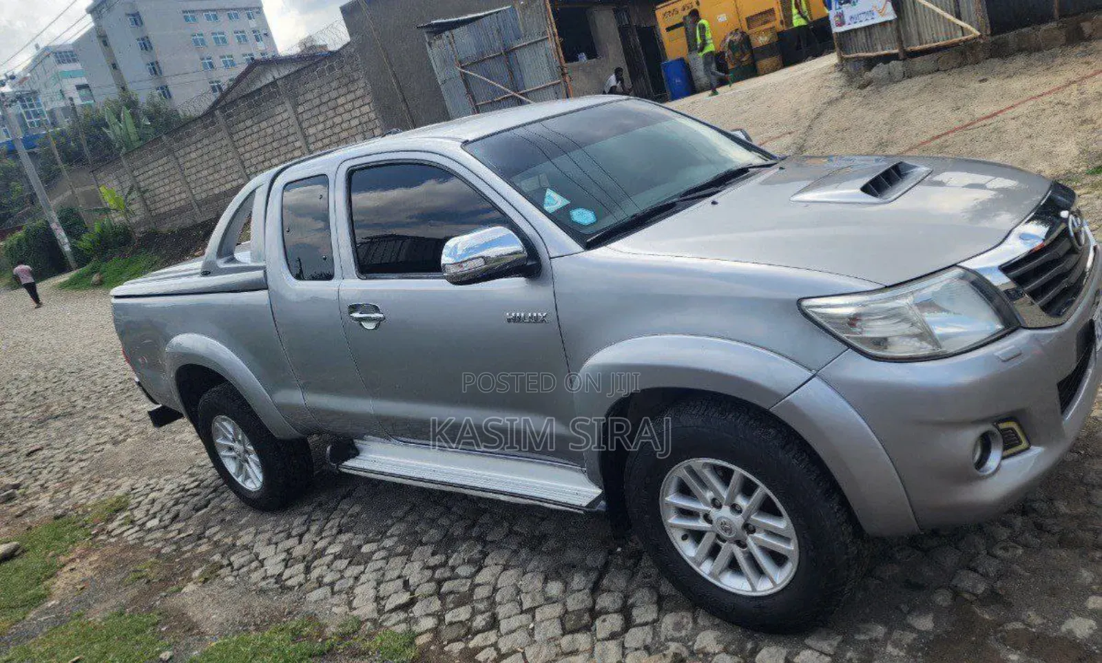 Toyota Hilux 3.0 D-4D 4x4 2014 Silver