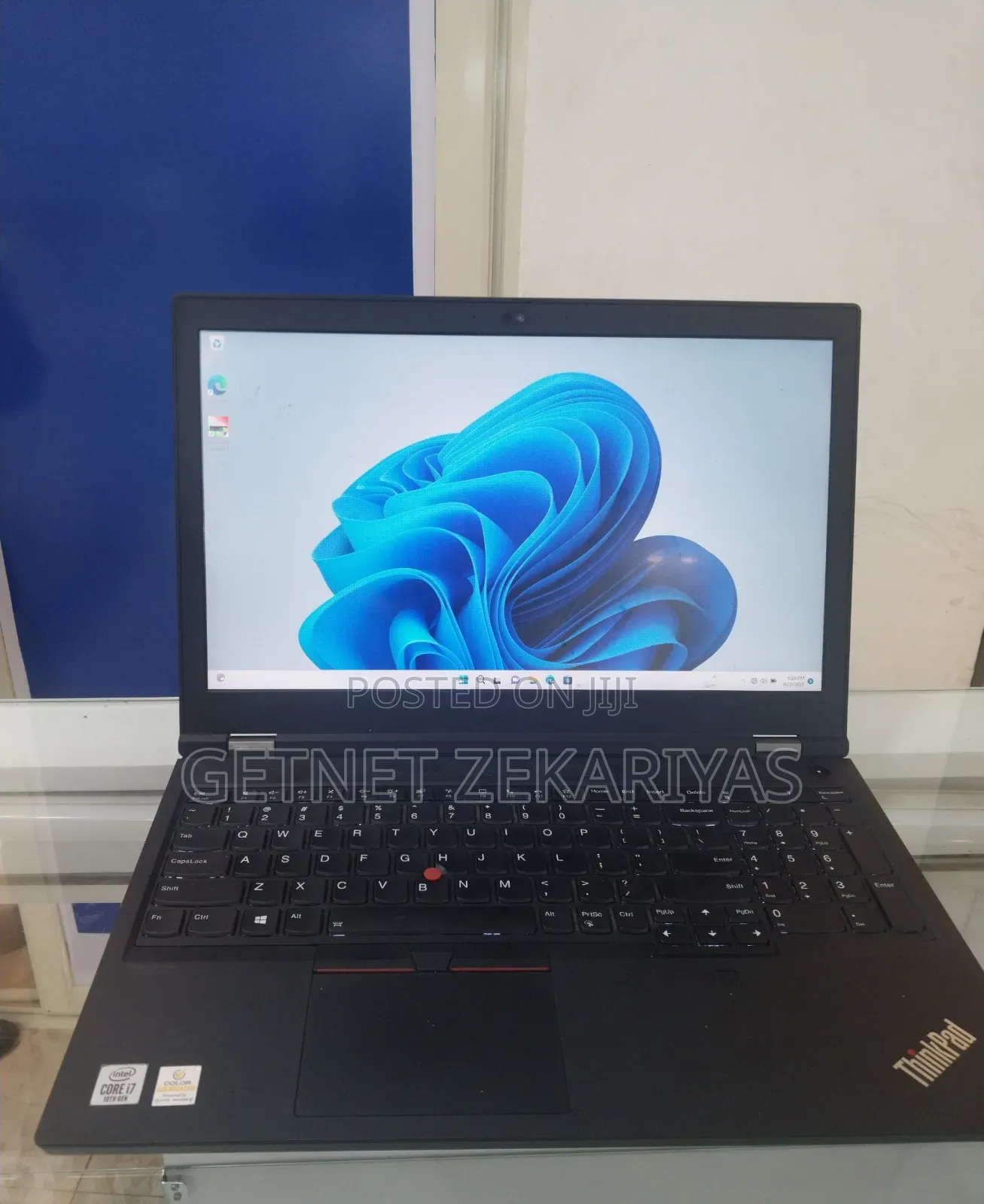 New Laptop Lenovo Thinkpad P15s 16GB Intel Core I7 SSD 256GB