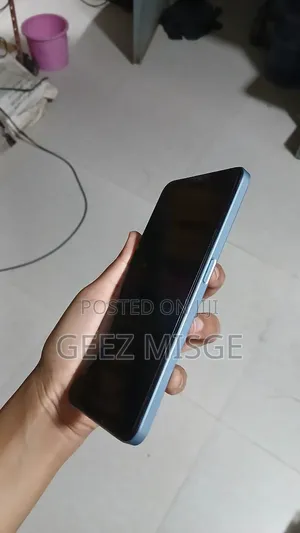 Photo - Oppo A77 4G 128 GB