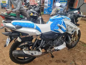 TVS Apache 180 RTR 2017 White