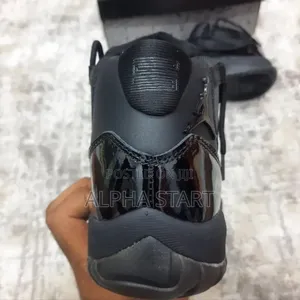 Air Jordan 11 Retro 'Black Out' WMNS Shoes