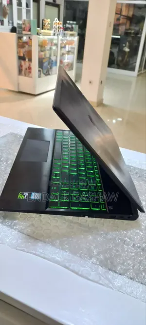 New Laptop HP Pavilion Gaming 15 2019 8GB Intel Core I7 HDD+SSD 1T