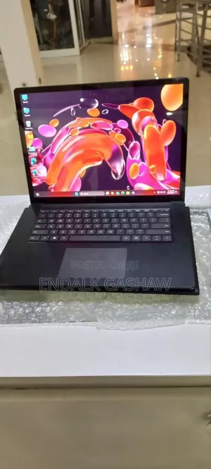 New Laptop Microsoft Surface Laptop 5 16GB Intel Core I7 SSD 512GB