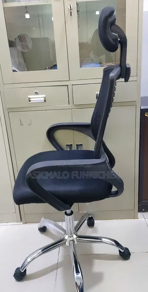 Photo - የቢሮ ወበሮች Office Chairs