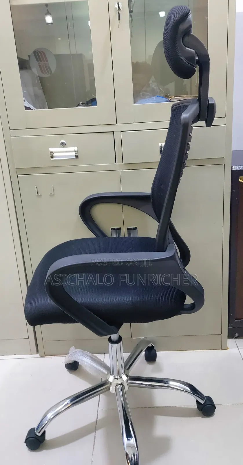 የቢሮ ወበሮች Office Chairs