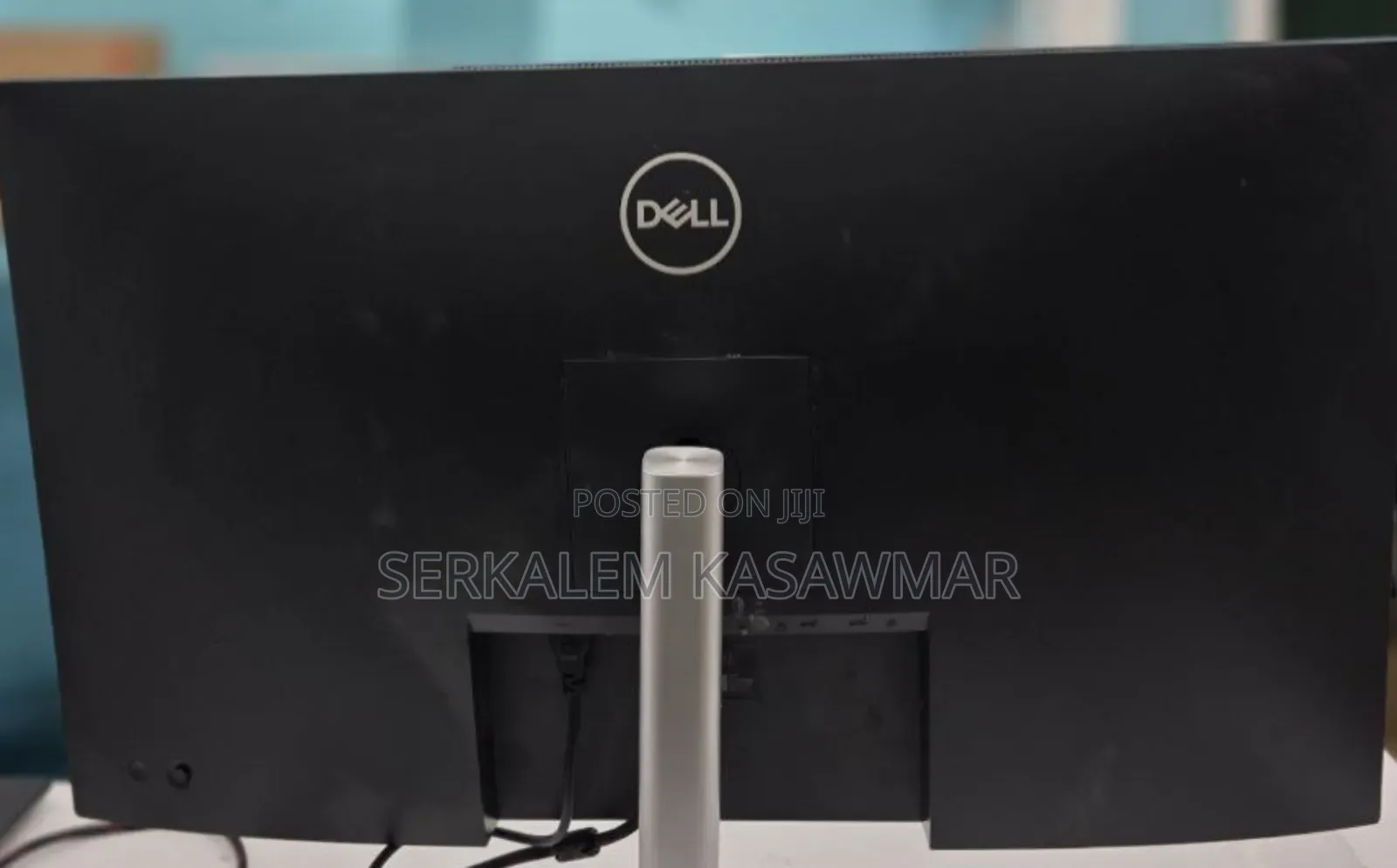 1dell P3223qe – 31.5′′ Monitor Display