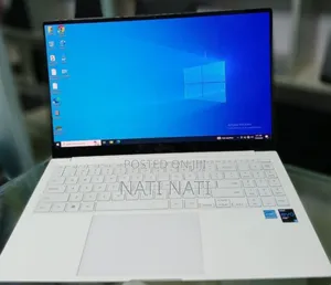 Photo - New Laptop Samsung S3510 8GB Intel Core Ultra 7 SSD 256GB