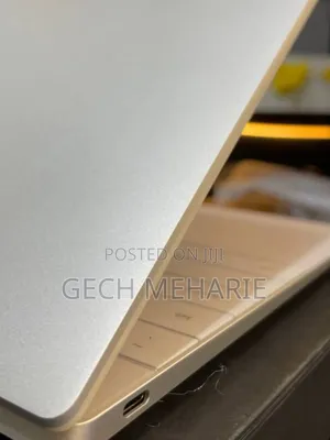 New Laptop Dell XPS 13 9320 16GB Intel Core I7 SSD 512GB