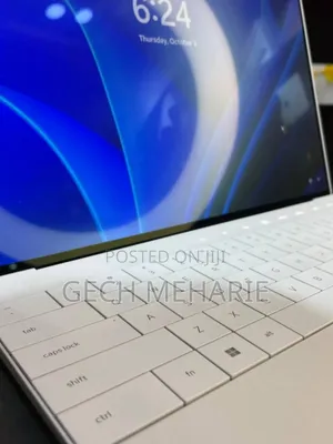 New Laptop Dell XPS 13 9320 16GB Intel Core I7 SSD 512GB