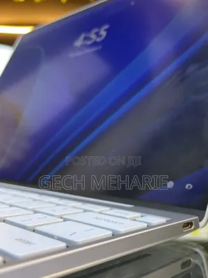 New Laptop Dell XPS 13 9310 8GB Intel Core I5 SSD 512GB