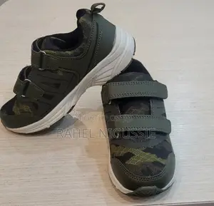 Photo - Boys Shoes Conformable