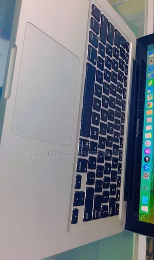 New Laptop Apple MacBook Air 2015 8GB Intel Core I5 SSD 1T