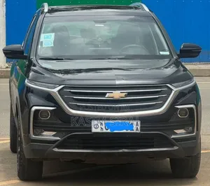 Photo - Chevrolet Captiva 2022 Black