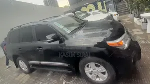 Toyota Land Cruiser 4.5 V8 GX-R 2014 Black