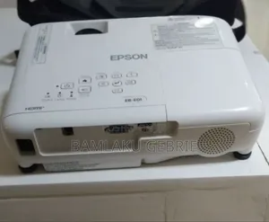 Epson Projector 
Model Name: Eb-E01