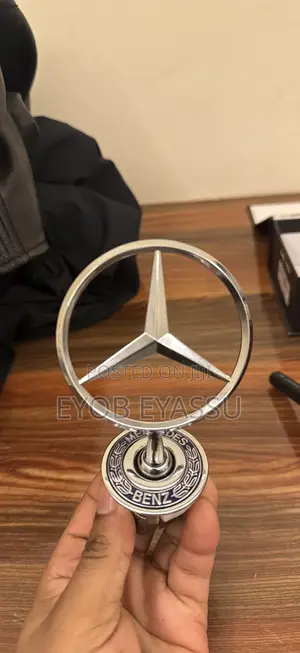 Mercedes Emblem Logo