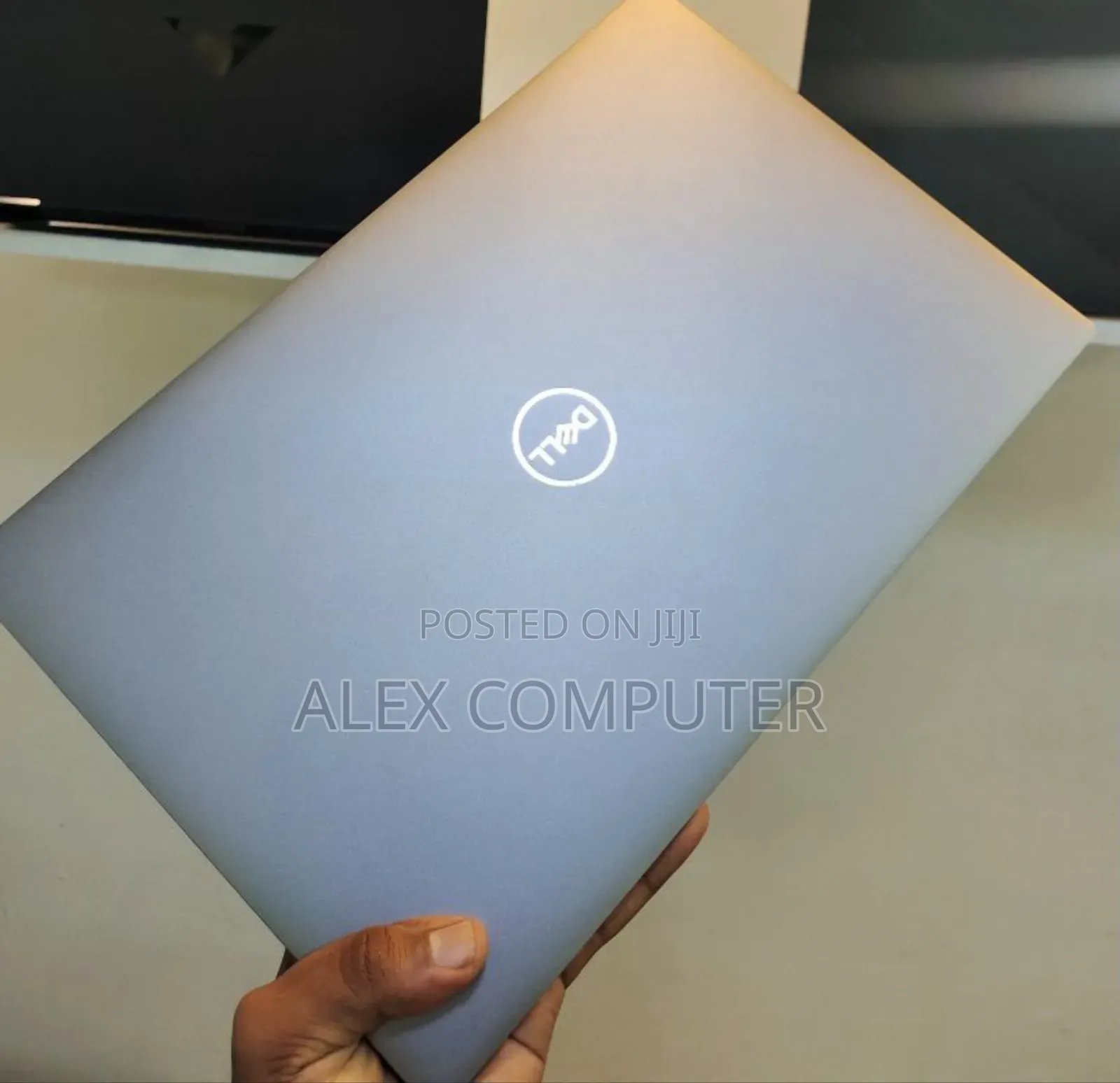 New Laptop Dell Precision 7720 32GB Intel Core I7 SSD 512GB