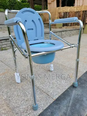 Photo - Bedside Commode, Toilet Chair步去∂Wheelchair{ Pot Chair