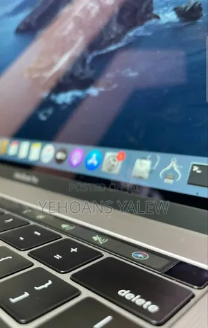 New Laptop Apple MacBook Pro 2019 64GB Intel Core I9 SSD 1T