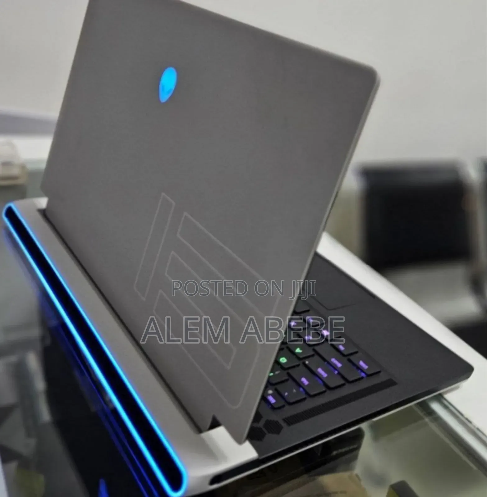 New Laptop Alienware M17x R2 32GB Intel Core I7 SSD 512GB