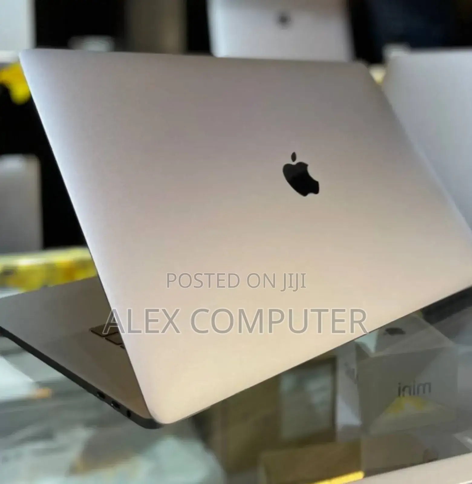 New Laptop Apple MacBook Pro 2019 64GB Intel Core I9 SSD 1T