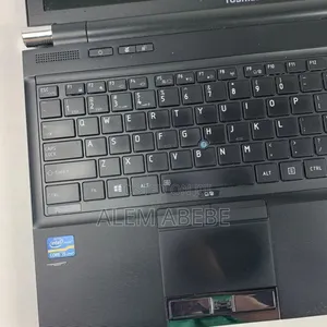New Laptop Toshiba Tecra R950 4GB Intel Core I5 HDD 320GB