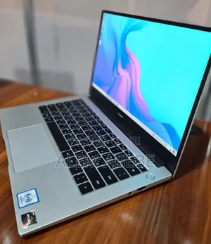 New Laptop Huawei MateBook 13 WRT-W19E 8GB AMD Ryzen 5 SSD 512GB