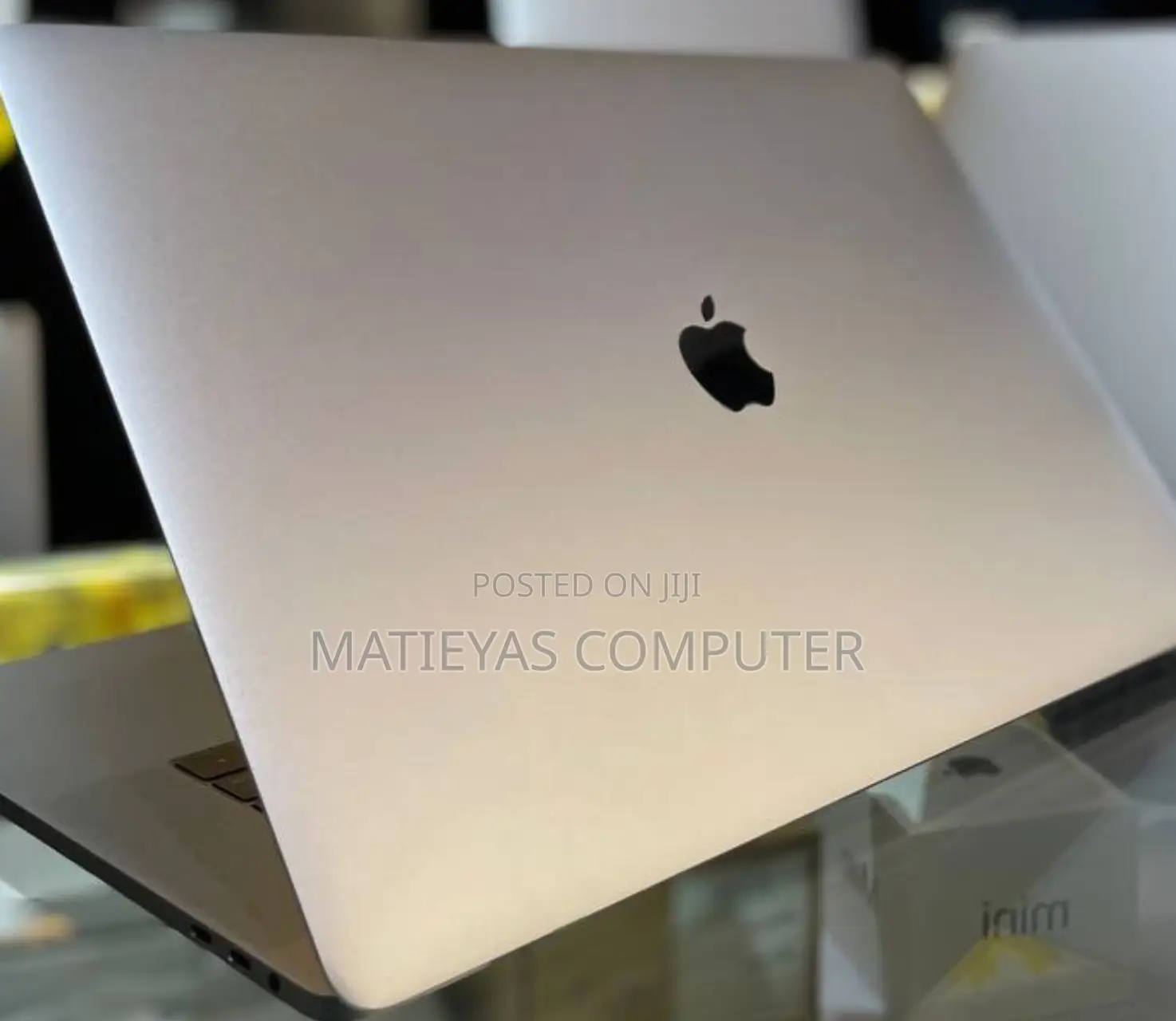 New Laptop Apple MacBook Pro 2019 64GB Intel Core I9 SSD 1T