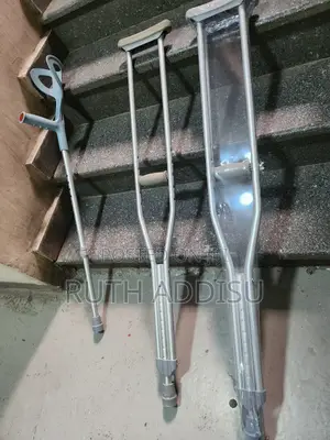 Axillary Bilateral Crutches希夊medical Axillary Crutches又有crutches New