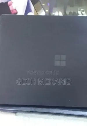 New Laptop Microsoft Surface Laptop 5 16GB Intel Core I7 SSD 512GB