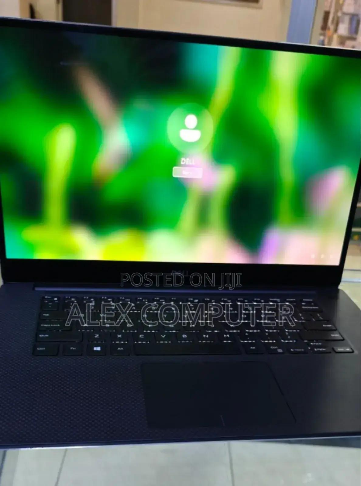 New Laptop Dell XPS 15 16GB Intel Core I7 SSD 512GB