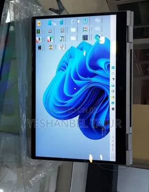 New Laptop HP EliteBook 830 G8 16GB Intel Core I7 SSD 512GB