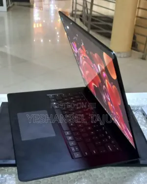 New Laptop Microsoft Surface 16GB Intel Core I7 SSD 512GB