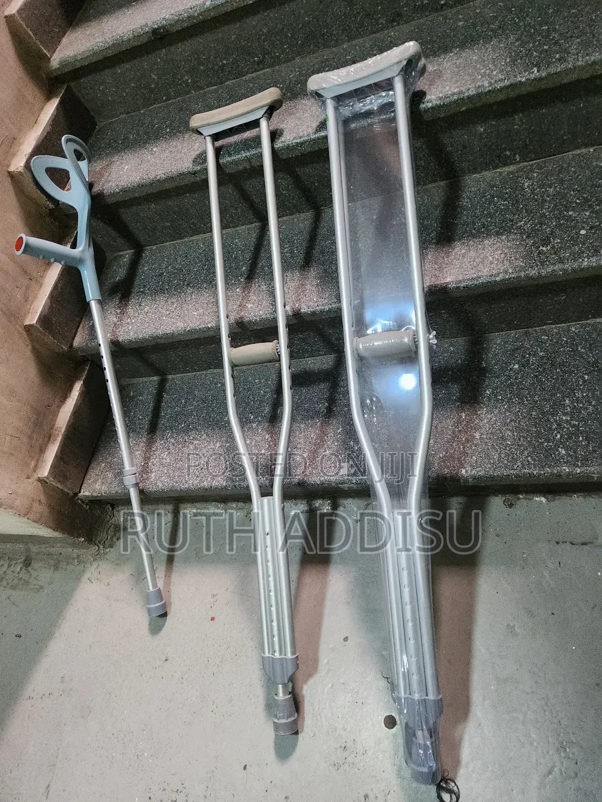 Axillary and Elbow Crutches腱就axillary Bilateral Crutches鳵不crutches