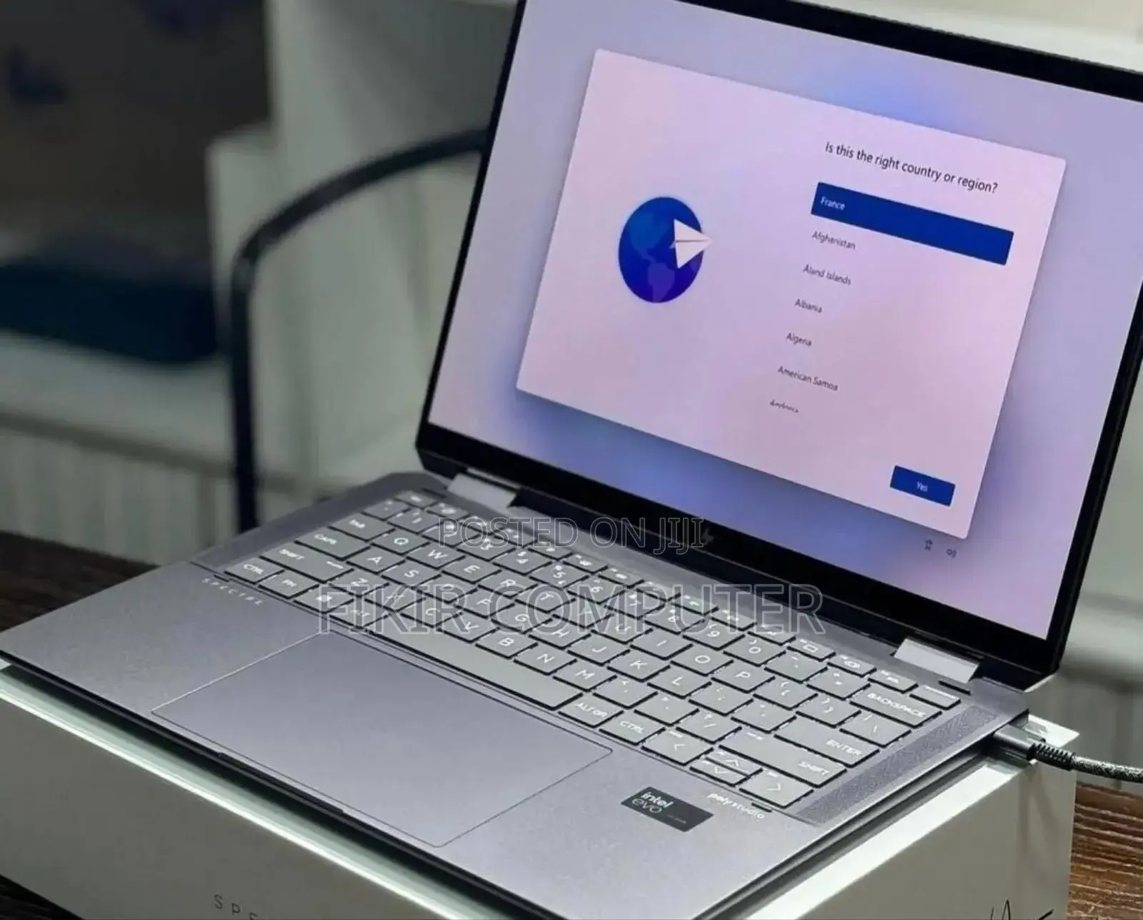 New Laptop HP Spectra 13 16GB Intel Core Ultra 7 SSD 1T