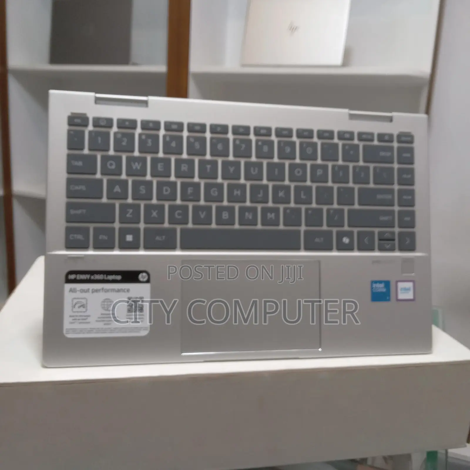 New Laptop HP Envy X360 16GB Intel Core I7 SSD 512GB