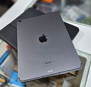 New Apple iPad Air 64 GB